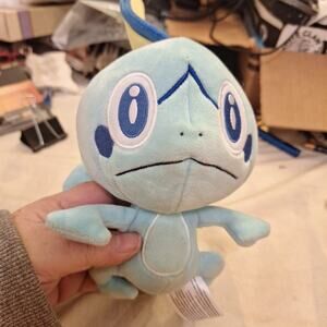Pokemon 10.5" Plush Sobble 2022 Item 98055